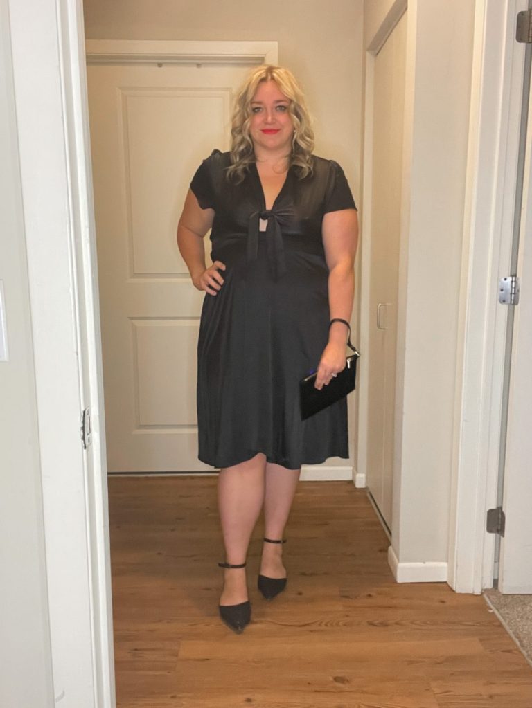 Plus Size Holiday Outfit Party