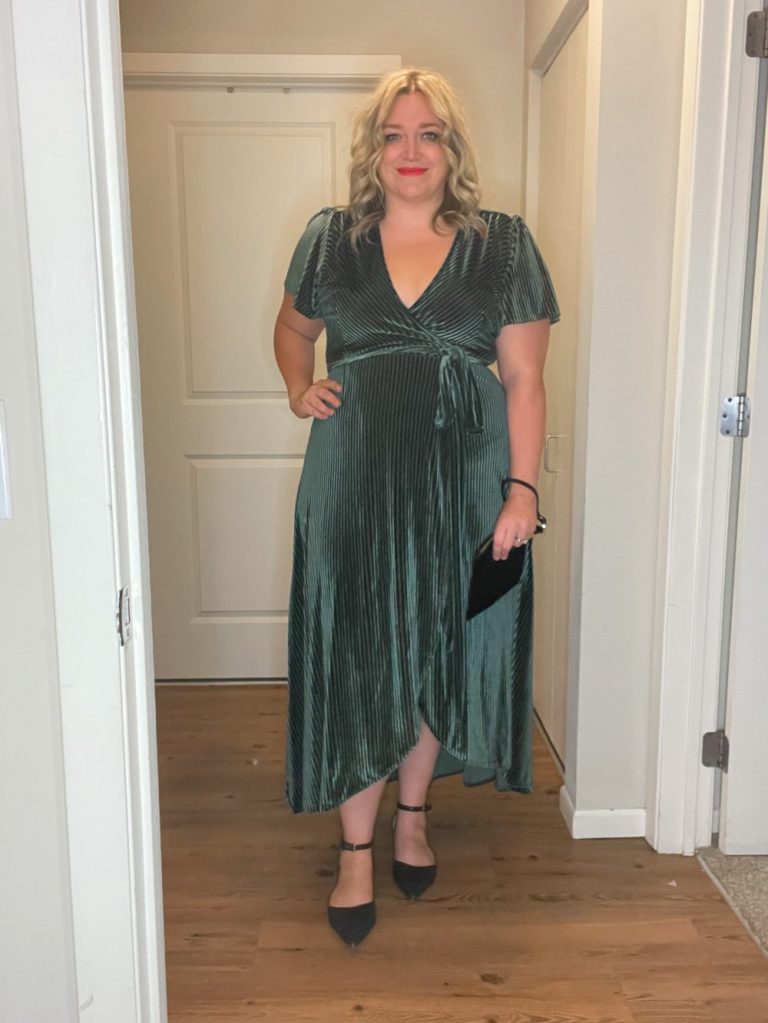 Plus Size Holiday Outfit Party