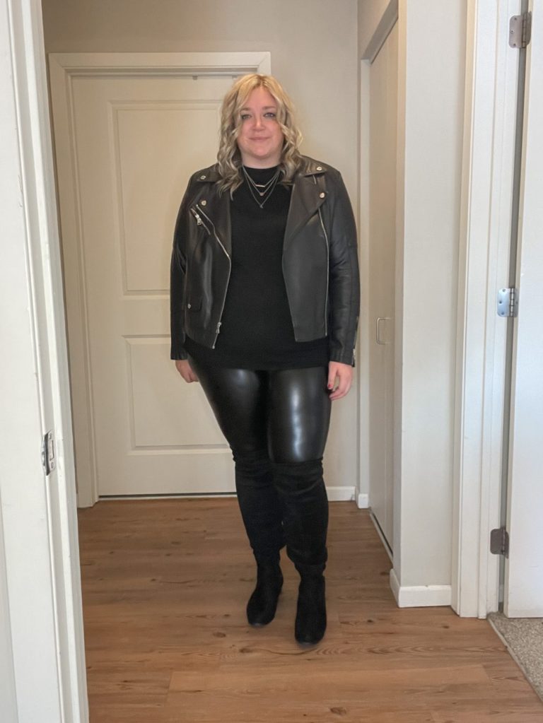 Black Basics Tara Jane Style Plus Size