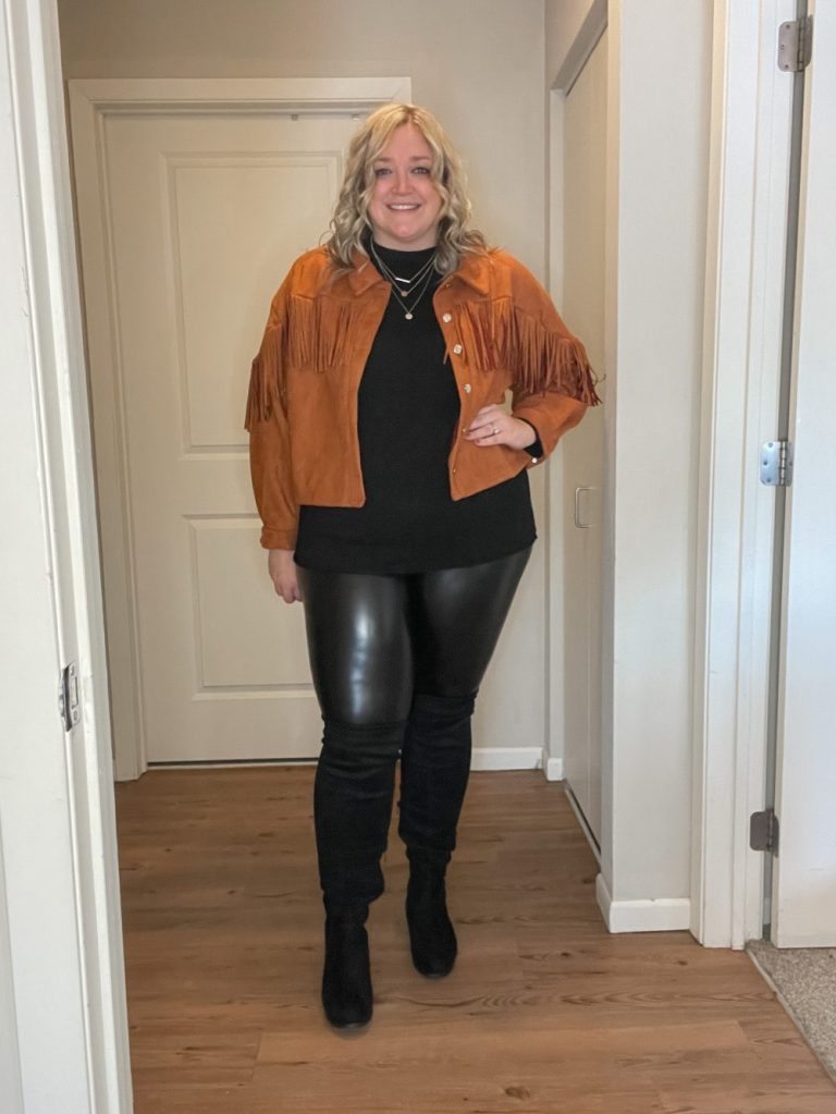 Black Basics Tara Jane Style Plus Size