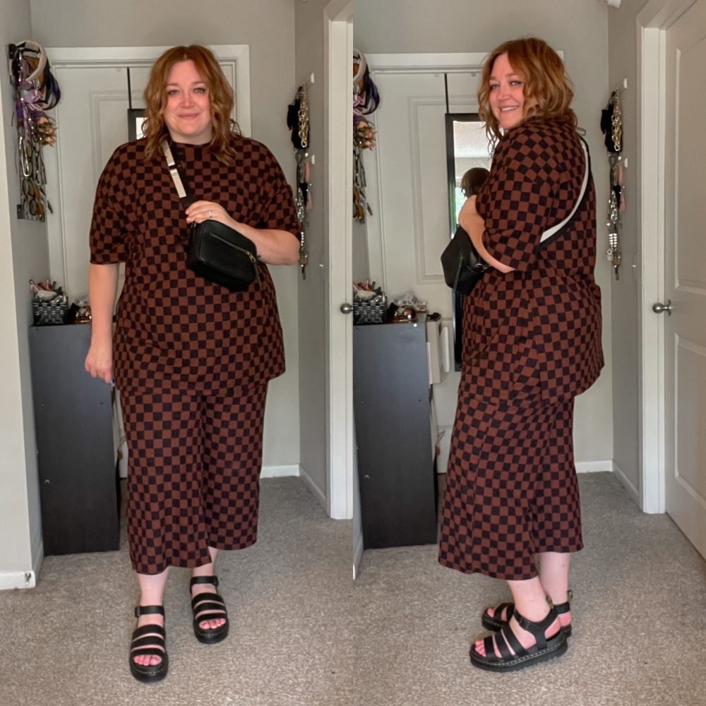 Dressed in Lala Plus Size Tara Jane Style Review